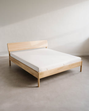Dubová postel Lyde no.1