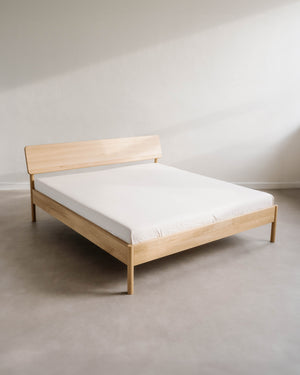 Dubová postel Lyde no.1